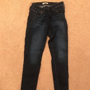 Hollister jeans
